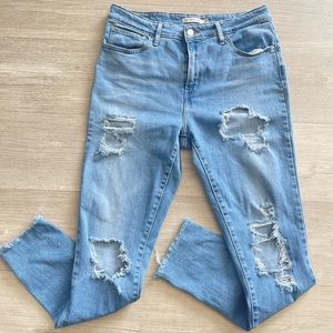 Levi’s 721 High Rise Skinny Jeans